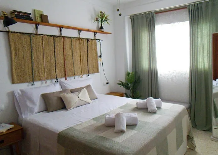 Puerta Bahia Parking Privado *