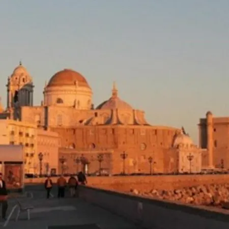 Puerta Bahia Parking Privado Jerez de la Frontera
