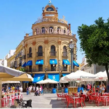 Puerta Bahia Parking Privado * Jerez de la Frontera