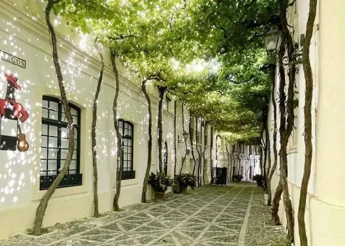 Puerta Bahia Parking Privado Апартаменты